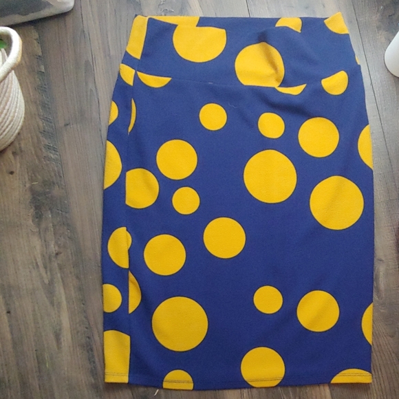 LuLaRoe Dresses & Skirts - LulaRoe skirt